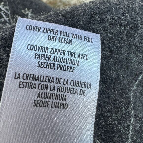 +Petite Sophisticate Gray Wool Zip Front Cardigan Sweater Snowflakes (GAB1) - Picture 6 of 8